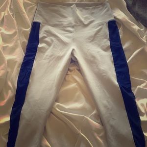 Fabletics Trinity Mid-rise pocket crop leggings